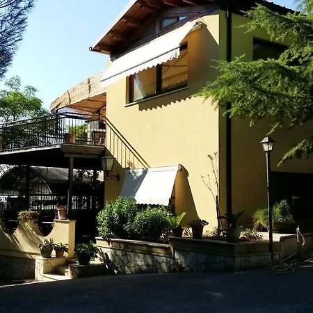 Bright Studio In 75 M² + Pool