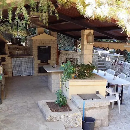 Apartamento Bright Studio In 75 M² + Pool