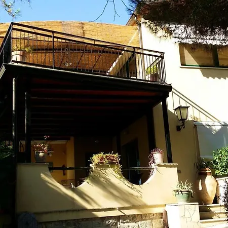 Bright Studio In 75 M² + Pool Apartamento