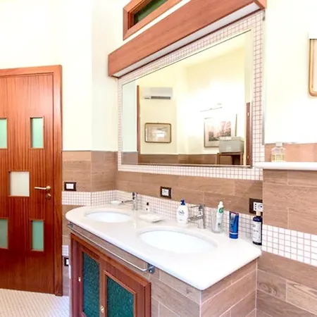 Bright Studio In 75 M² + Pool Modica